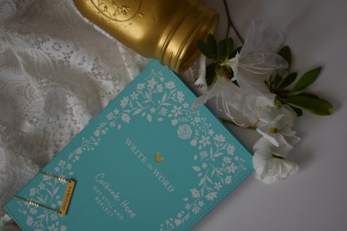 4FC2F2DE-942E-40C4-A2C9-8F71AD58BB8A